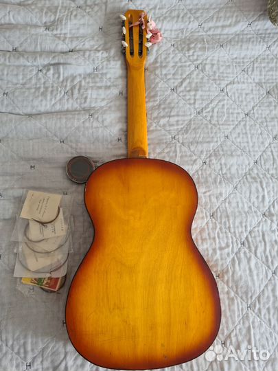 7 струнная гитара