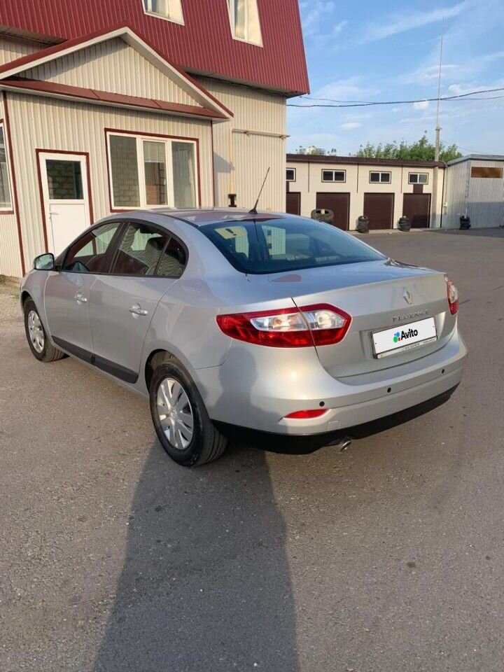Renault Fluence: фото владельца