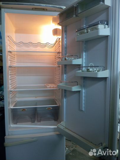 Х-к Атлант 2-х камерный,2-х компрессорный