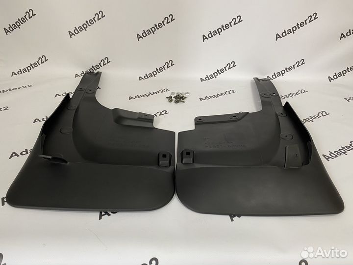 Новые задние брызговики Lexus LX570 07-11 с крепл