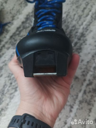 Лыжные ботинки 38р