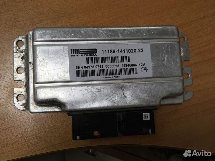 Блок управления двигателем эбу LADA Granta (мозги)
