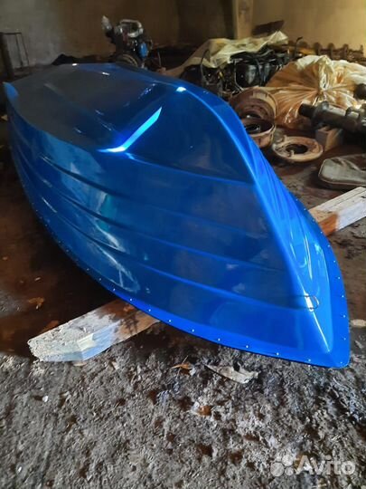 Лодка моторная-4 