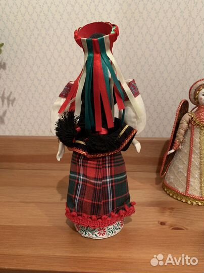 Кукла статуэтка