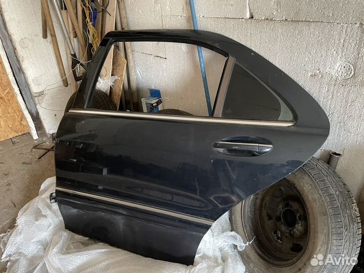 Дверь задняя левая mercedes benz s-class w220