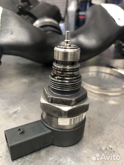 Регулятор давления топлива Мерседес ом642