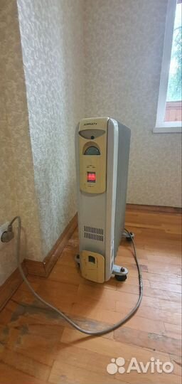 Масляный обогреватель Scarlett