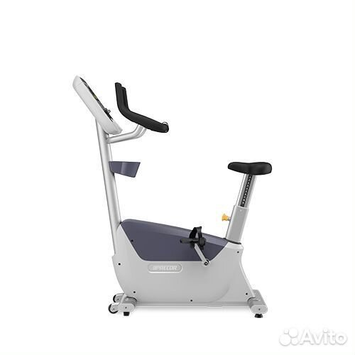 Вертикальный велотренажер Precor UBK 615