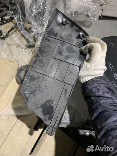 Накладка консоли левая Мазда 3 bl