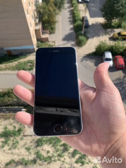Телефон iPhone 6/64