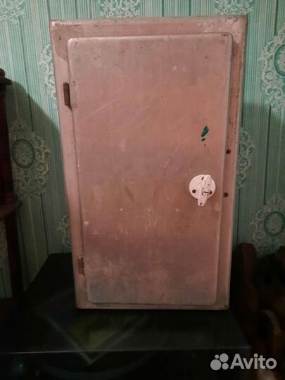 Шкафчик алюминиевый, ящик для бум палатенец