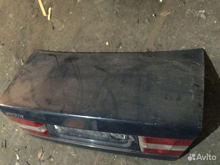 Крышка багажника на Volvo 960