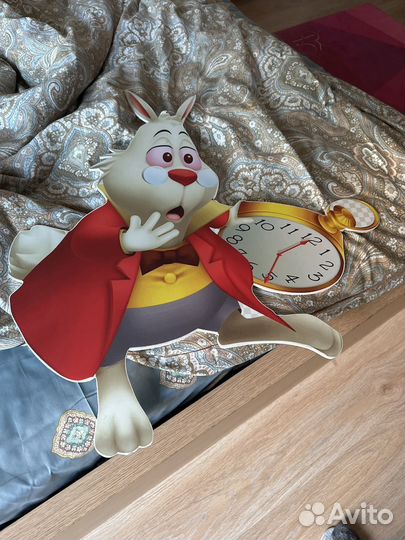 Декор для фотозоны праздника Алиса в стране чудес