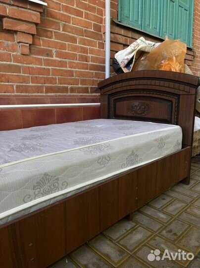 Кровать бу