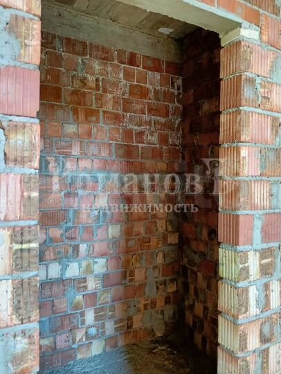 Дом 350 м² на участке 9 сот.