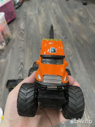 Машина / машинка железная