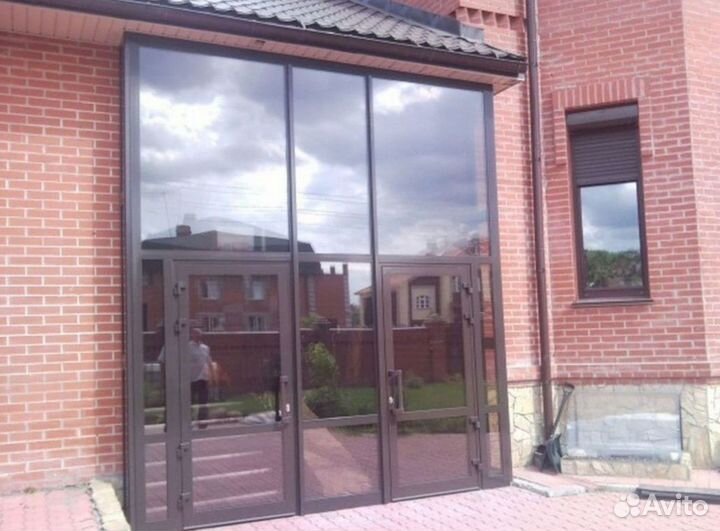 Пластиковые двери