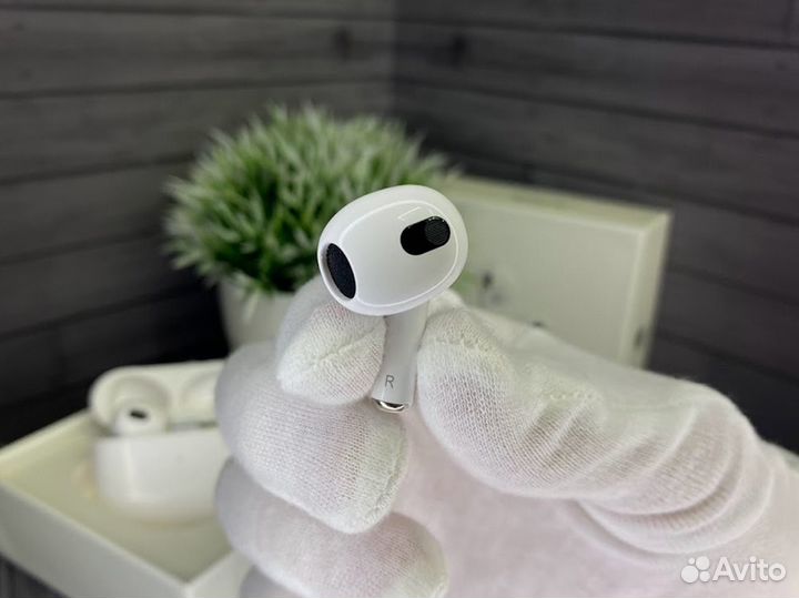 Наушники Apple AirPods 3 Premium