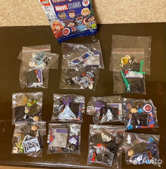 Lego minifigures разных серий