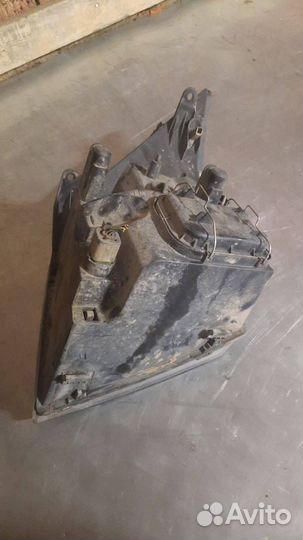 Фара левая Ford Transit 7 2008