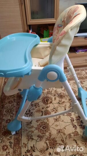 Стульчик для кормления corol