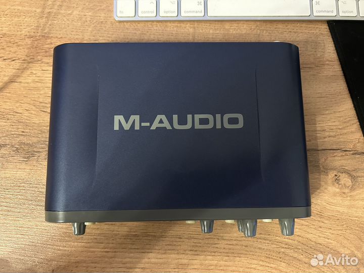 Внешняя звуковая карта m audio Fast Track Pro