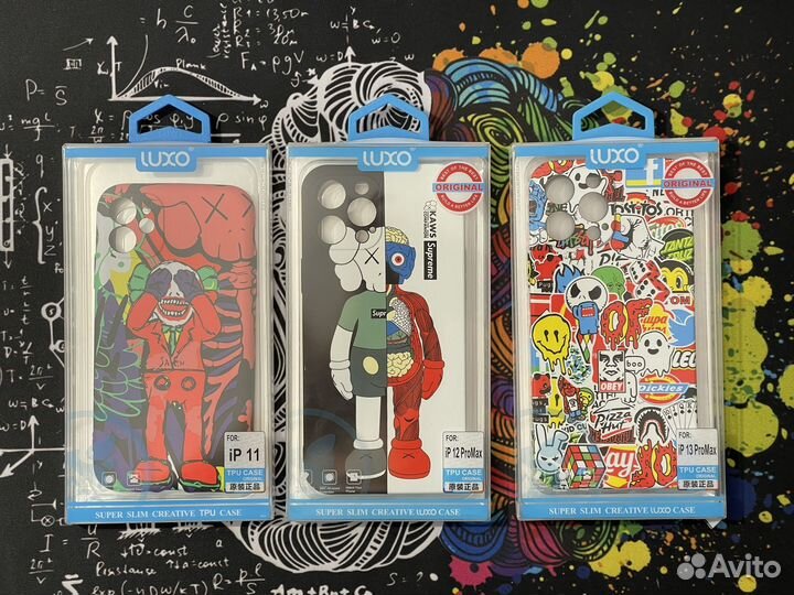 Чехол kaws на iPhone 11/12pm/13pm