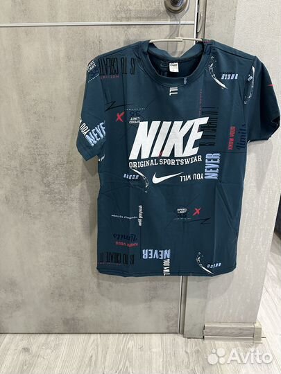 Футболка Nike