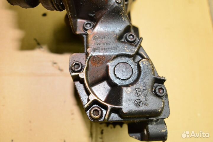 Насос масляный audi vag 077115105d