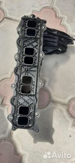 Колектор впускной ом651