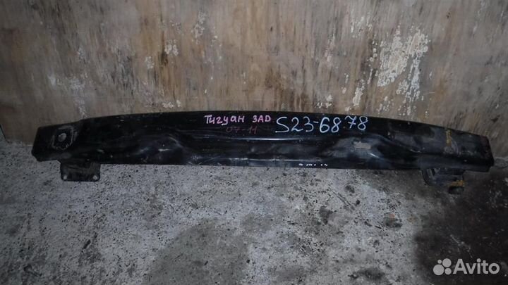 Усилитель заднего бампера Volkswagen Tiguan I 200