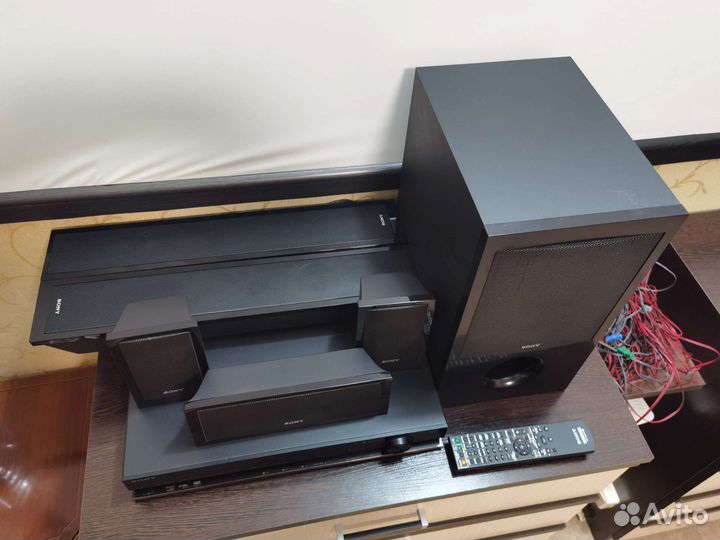 Домашний кинотеатр 5.1 Sony HBD-DZ610
