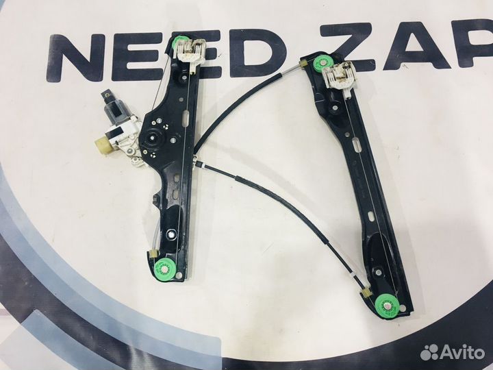 Стеклоподъемник передний правый для BMW X1 E84