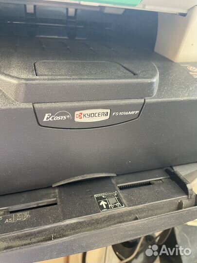 Принтер лазерный продам