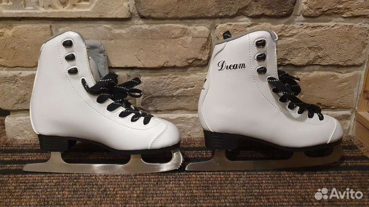 Коньки фигурные