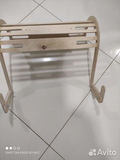 Лежанка для кошек на батарею