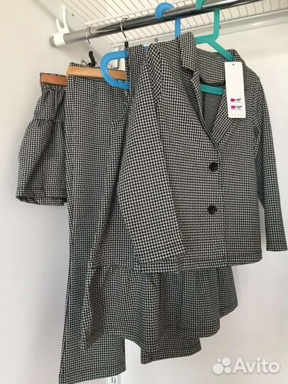 Юбка, сарафан, брюки и жакет школьные для девочки