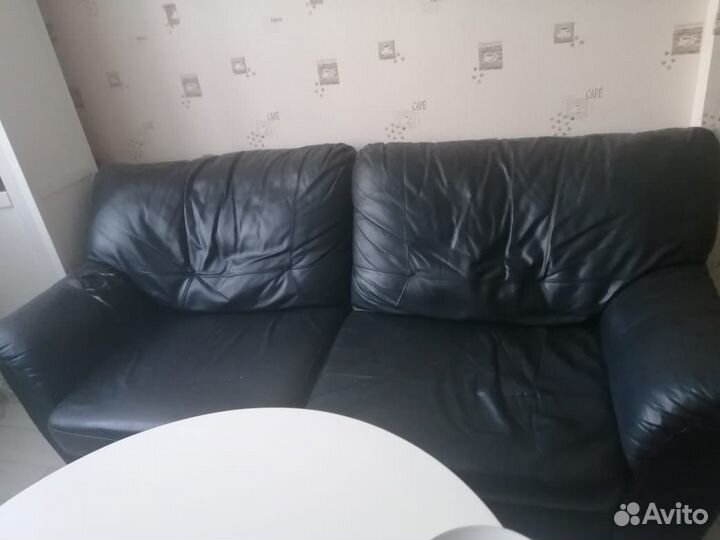 Перетяжка мягкой мебели реставрация