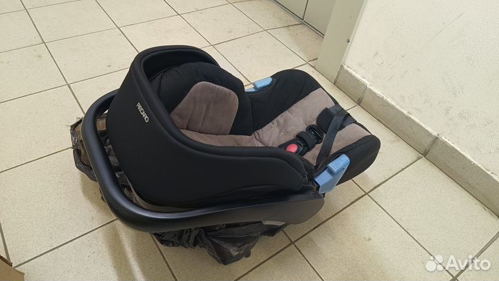 Автокресло люлька Recaro от 0 до 13 кг