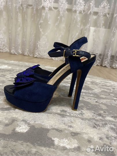 Босоножки женские 37 размер