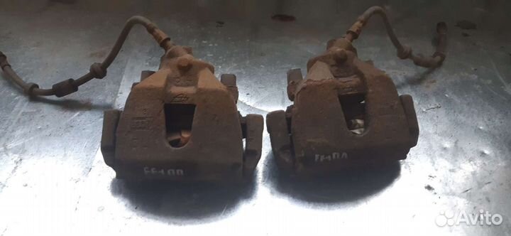 Передний тормозной суппорт ford focus 2