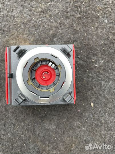Блок розжига ксеноновой лампы штатный d2s d2r