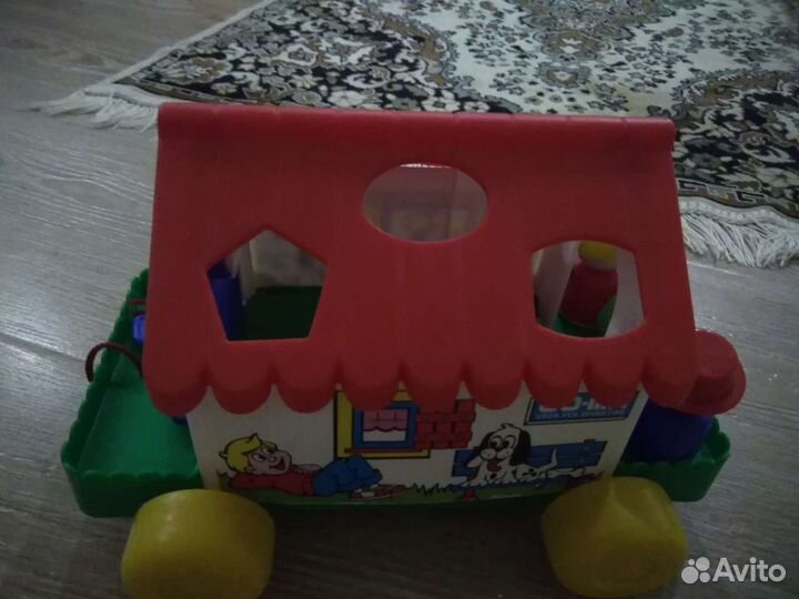 Игрушка Домик