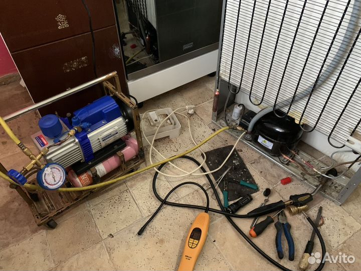 Ремонт холодильников Ремонт стиральных машин