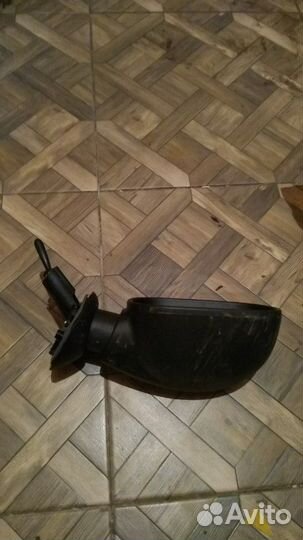 Зеркало правое Рено Логан