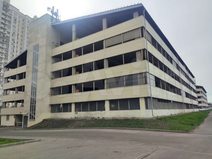 Машиноместо, 14 м²