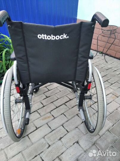 Инвалидная коляска