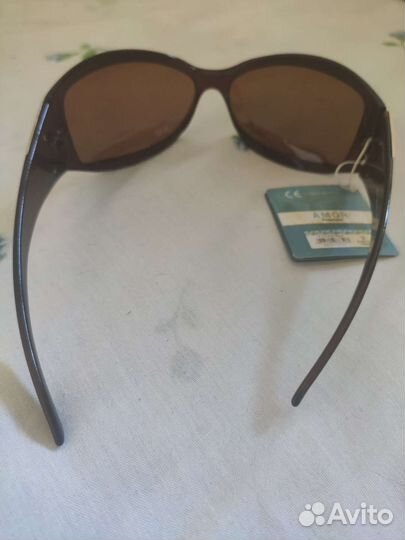 Солнцезащитные очки женские