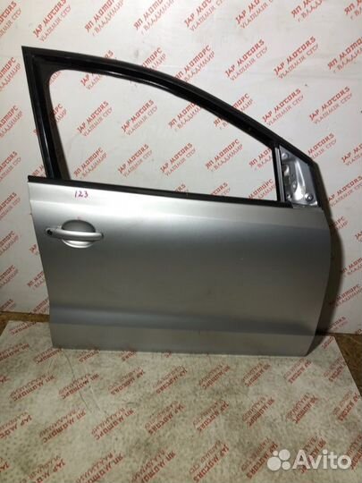 Дверь боковая передняя правая Volkswagen Polo