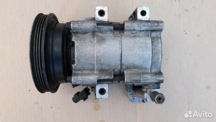 Компрессор кондиционера Киа Сепфия